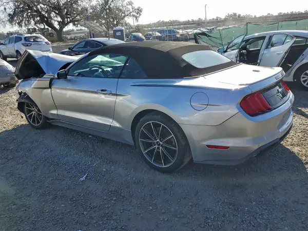 1FATP8UH6K5149936 2019 FORD MUSTANG - Image 2