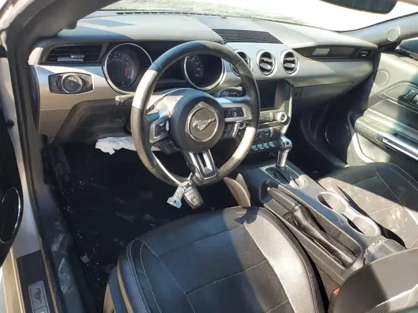 1FATP8UH6K5150276 2019 FORD MUSTANG - Image 8