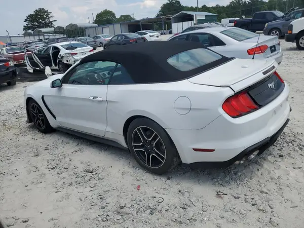 1FATP8UH6L5101242 2020 FORD MUSTANG - Image 2