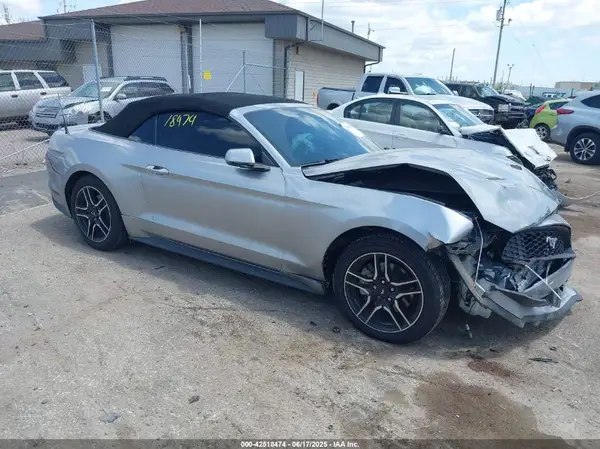 1FATP8UH6L5106537 2020 FORD MUSTANG - Image 1