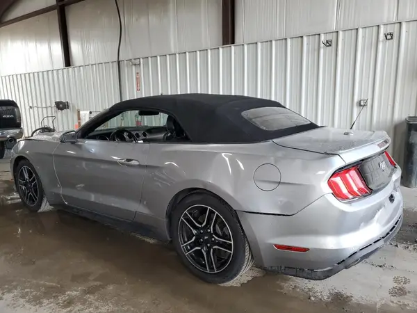 1FATP8UH6L5125931 2020 FORD MUSTANG - Image 2