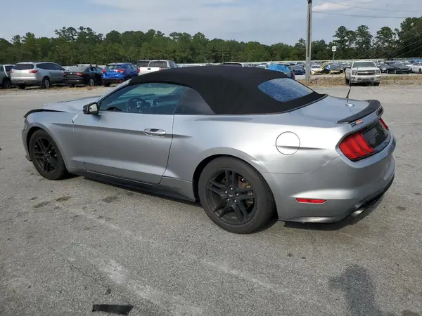 1FATP8UH6L5126092 2020 FORD MUSTANG - Image 2