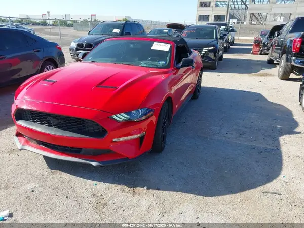 1FATP8UH6L5134399 2020 FORD MUSTANG - Image 2