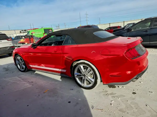 1FATP8UH6L5147475 2020 FORD MUSTANG - Image 2