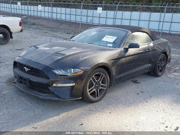 1FATP8UH6M5103235 2021 FORD MUSTANG - Image 2