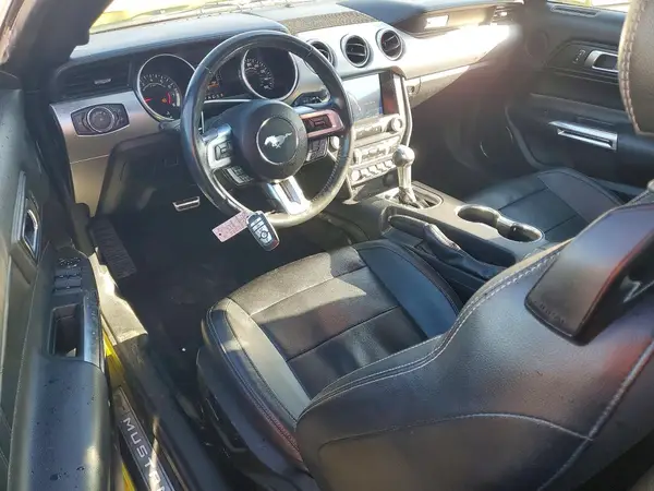 1FATP8UH6M5116731 2021 FORD MUSTANG - Image 8