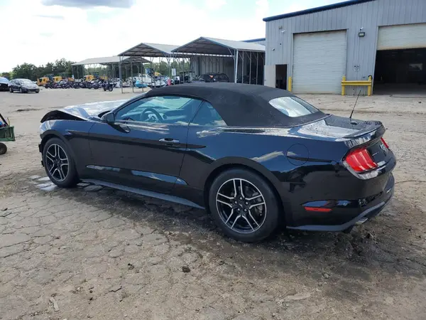 1FATP8UH6M5120665 2021 FORD MUSTANG - Image 2