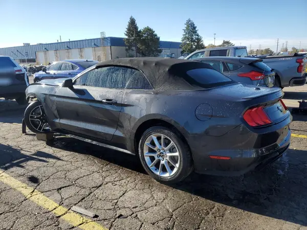 1FATP8UH6N5104046 2022 FORD MUSTANG - Image 2