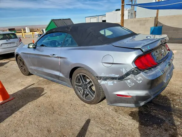 1FATP8UH6N5105925 2022 FORD MUSTANG - Image 2