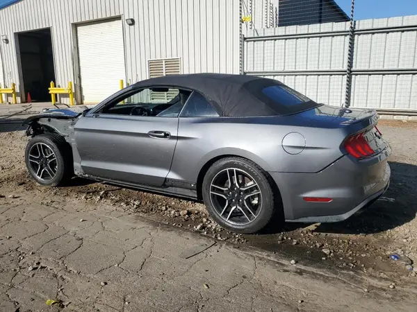 1FATP8UH6N5107447 2022 FORD MUSTANG - Image 2