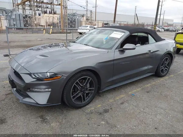 1FATP8UH6P5105099 2023 FORD MUSTANG - Image 2