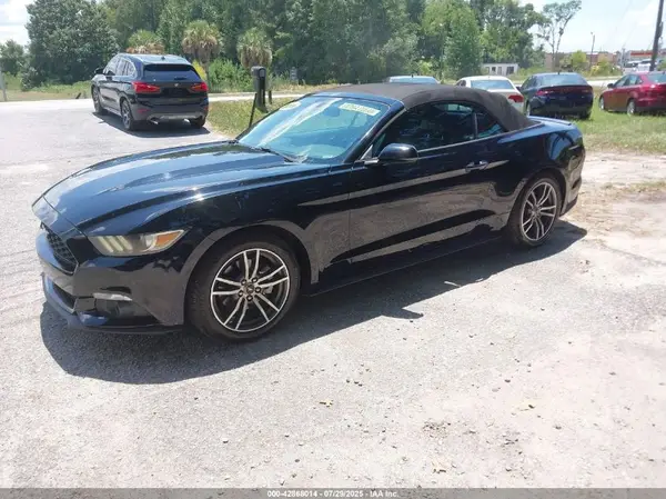 1FATP8UH7G5212923 2016 FORD MUSTANG - Image 2