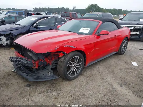 1FATP8UH7G5216163 2016 FORD MUSTANG - Image 2