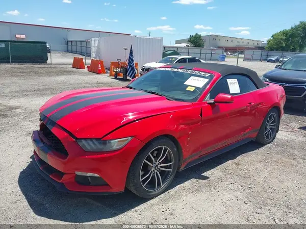 1FATP8UH7G5227132 2016 FORD MUSTANG - Image 2