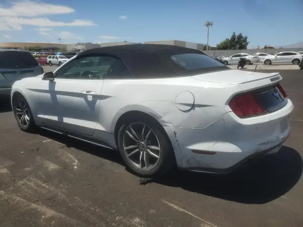 1FATP8UH7H5204645 2017 FORD MUSTANG - Image 2