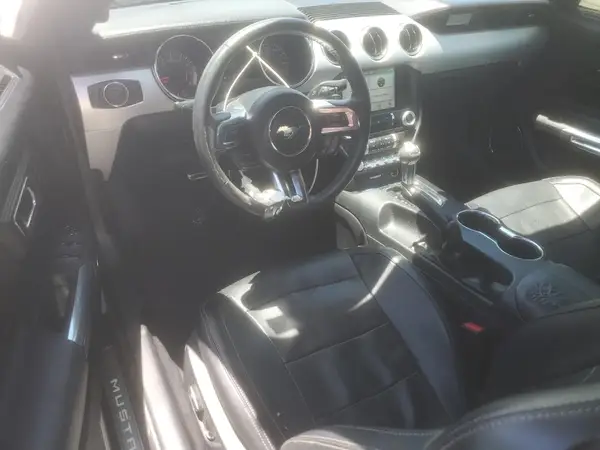 1FATP8UH7H5204645 2017 FORD MUSTANG - Image 8