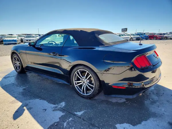 1FATP8UH7H5279734 2017 FORD MUSTANG - Image 2