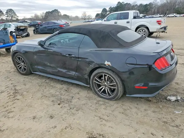 1FATP8UH7H5295769 2017 FORD MUSTANG - Image 2