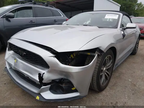 1FATP8UH7H5320363 2017 FORD MUSTANG - Image 2