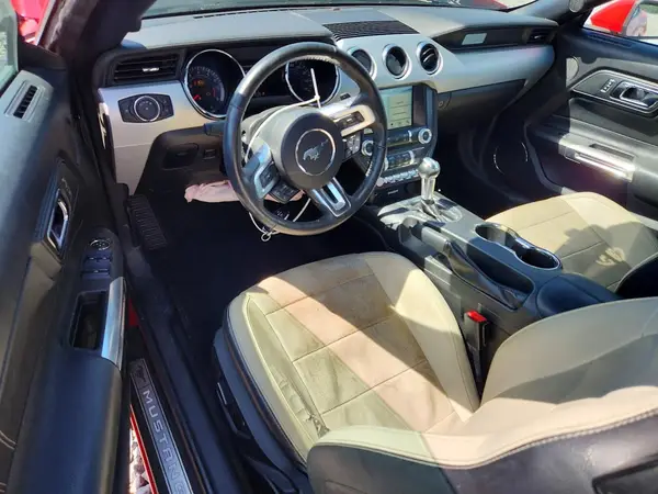 1FATP8UH7H5334392 2017 FORD MUSTANG - Image 8
