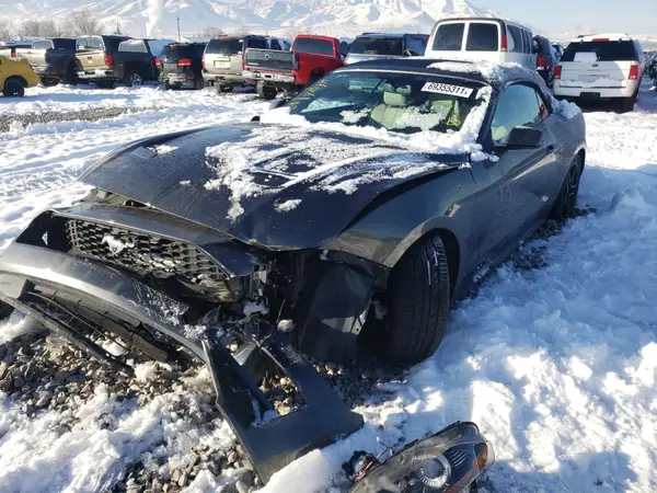 1FATP8UH7J5110898 2018 FORD MUSTANG - Image 2