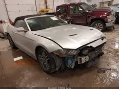 1FATP8UH7J5110951 2018 FORD MUSTANG