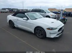 1FATP8UH7J5111789 2018 FORD MUSTANG