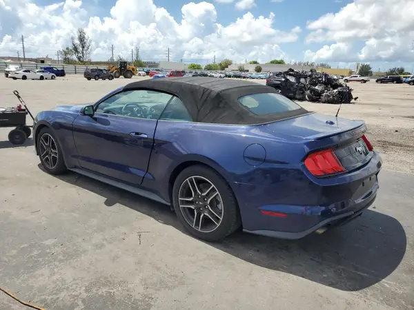 1FATP8UH7J5117804 2018 FORD MUSTANG - Image 2