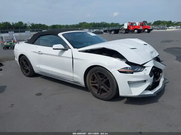 1FATP8UH7J5132920 2018 FORD MUSTANG - Image 1