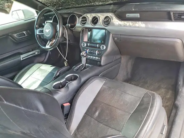 1FATP8UH7J5133257 2018 FORD MUSTANG - Image 8
