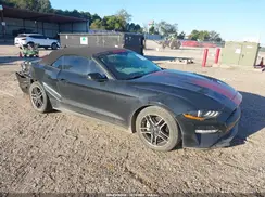 1FATP8UH7J5136000 2018 FORD MUSTANG