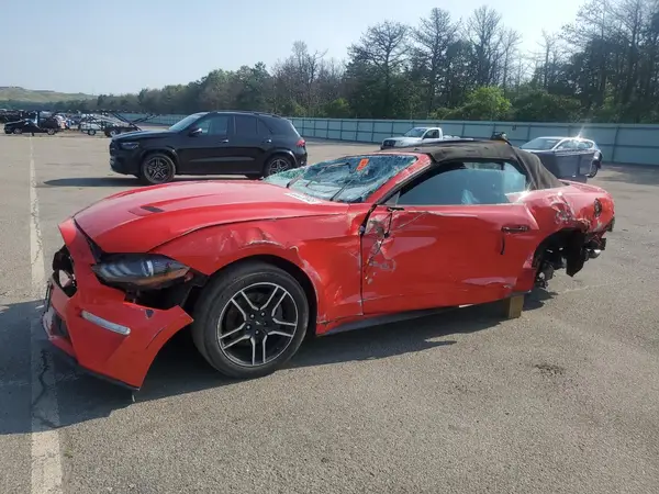 1FATP8UH7J5136062 2018 FORD MUSTANG - Image 1