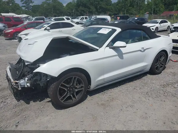 1FATP8UH7J5138684 2018 FORD MUSTANG - Image 2