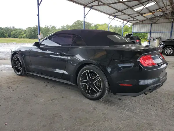 1FATP8UH7J5138961 2018 FORD MUSTANG - Image 2