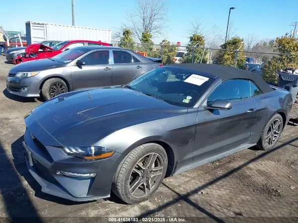 1FATP8UH7J5183446 2018 FORD MUSTANG - Image 2