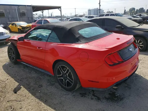 1FATP8UH7K5135723 2019 FORD MUSTANG - Image 2