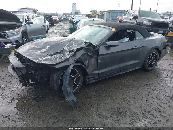 1FATP8UH7K5148679 2019 FORD MUSTANG - Image 2