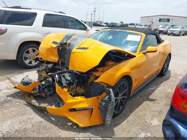 1FATP8UH7K5150125 2019 FORD MUSTANG - Image 2