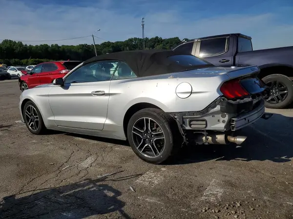 1FATP8UH7K5151162 2019 FORD MUSTANG - Image 2