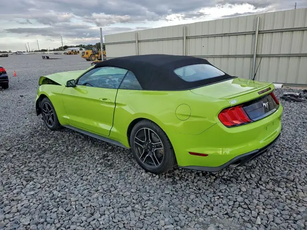 1FATP8UH7L5106207 2020 FORD MUSTANG - Image 2