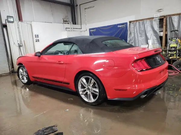 1FATP8UH7L5113674 2020 FORD MUSTANG - Image 2