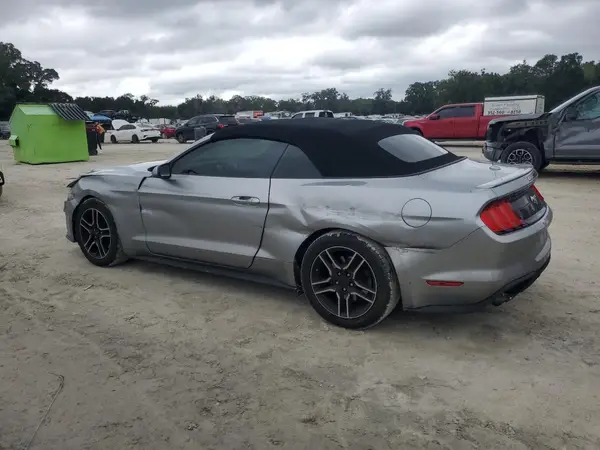 1FATP8UH7L5118762 2020 FORD MUSTANG - Image 2