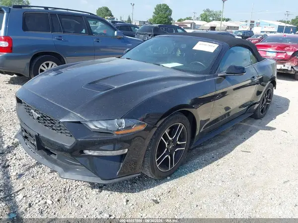 1FATP8UH7L5134489 2020 FORD MUSTANG - Image 2