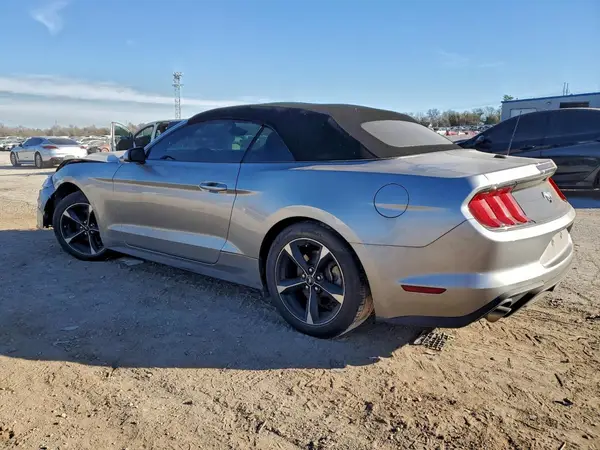 1FATP8UH7L5137912 2020 FORD MUSTANG - Image 2