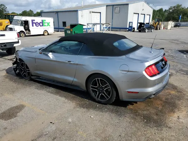 1FATP8UH7L5139126 2020 FORD MUSTANG - Image 2