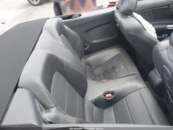 1FATP8UH7M5101820 2021 FORD MUSTANG - Image 8