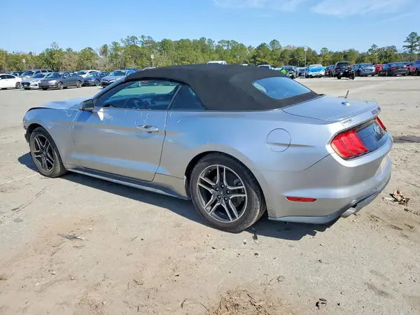1FATP8UH7M5103468 2021 FORD MUSTANG - Image 2
