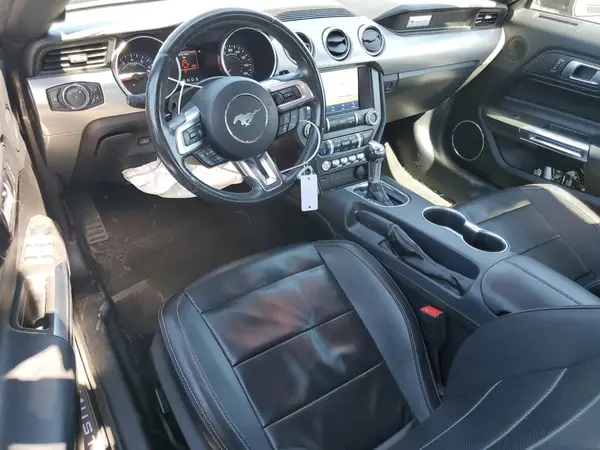 1FATP8UH7M5106256 2021 FORD MUSTANG - Image 8