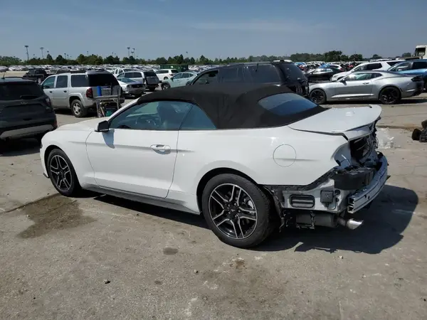 1FATP8UH7M5108122 2021 FORD MUSTANG - Image 2