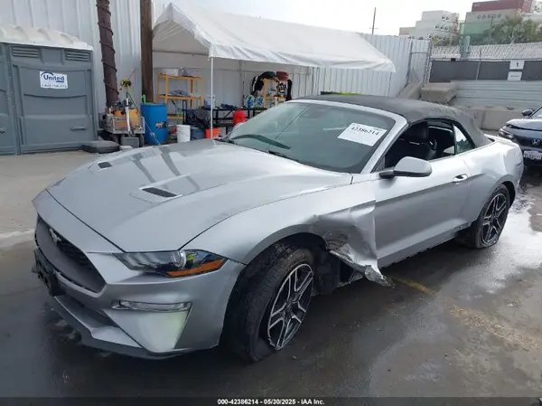 1FATP8UH7M5115605 2021 FORD MUSTANG - Image 2